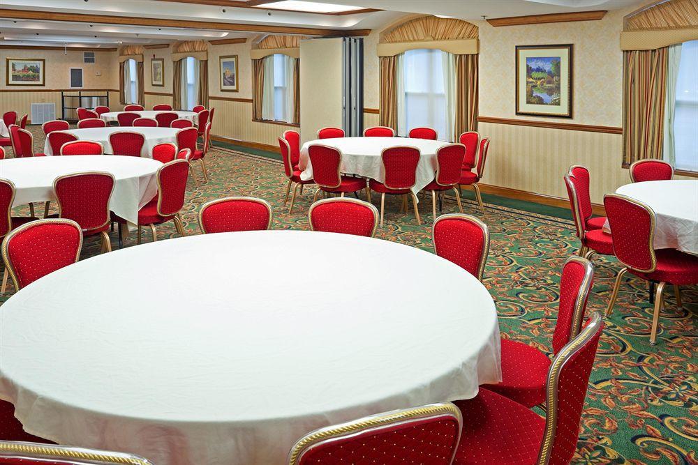 Holiday Inn Express Woodbridge By Ihg Avenel Faciliteiten foto