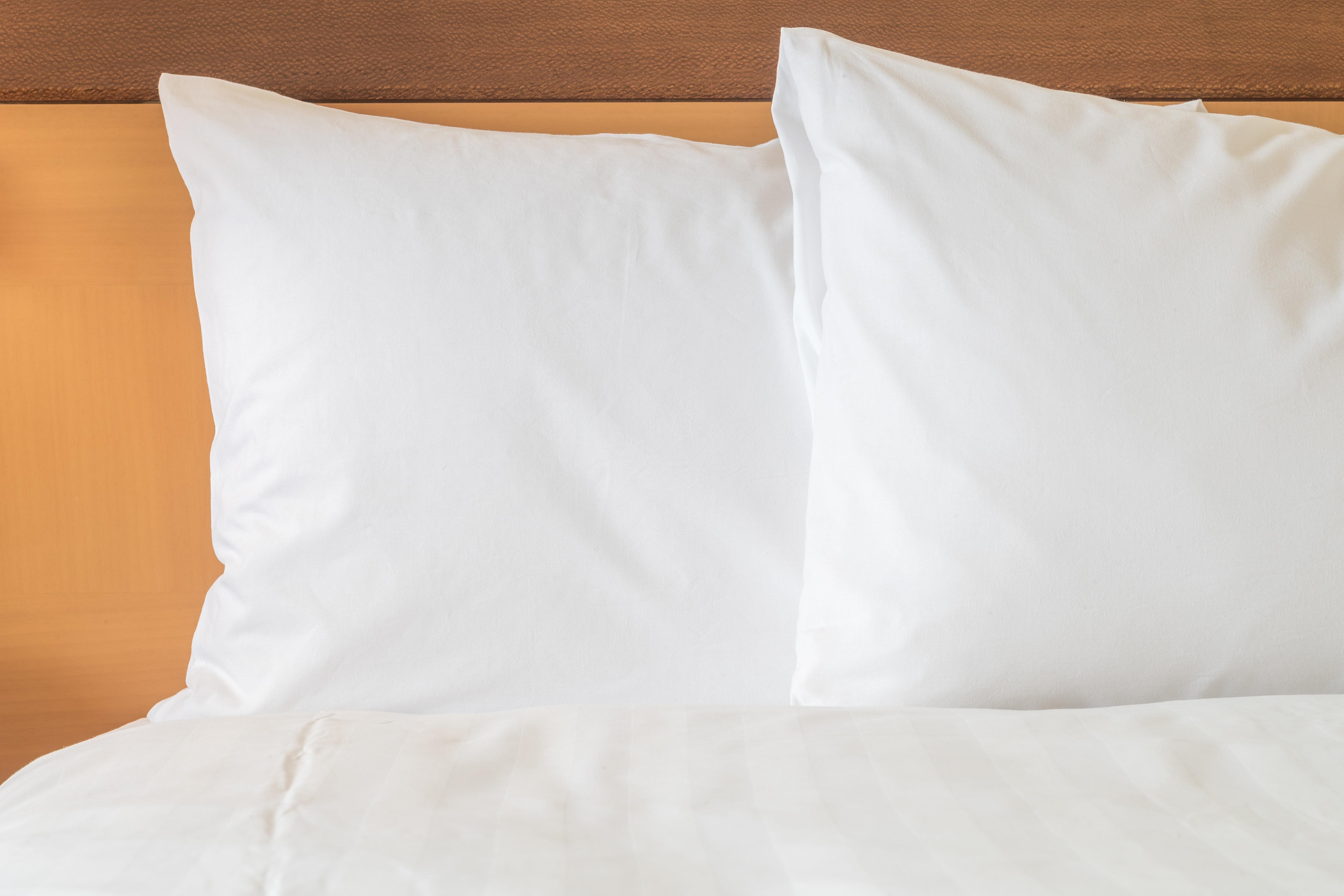 Holiday Inn Express Woodbridge By Ihg Avenel Buitenkant foto