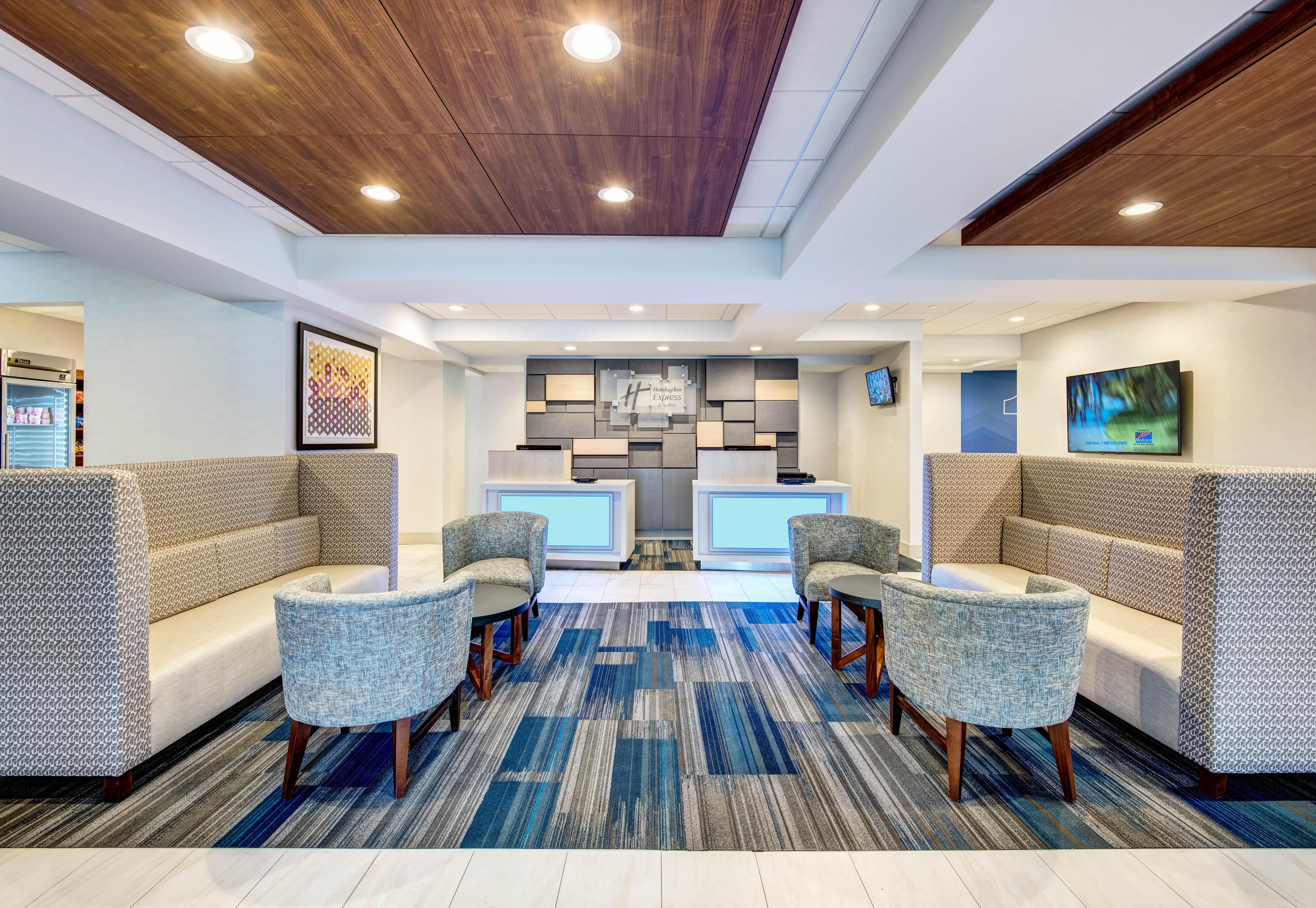Holiday Inn Express Woodbridge By Ihg Avenel Buitenkant foto