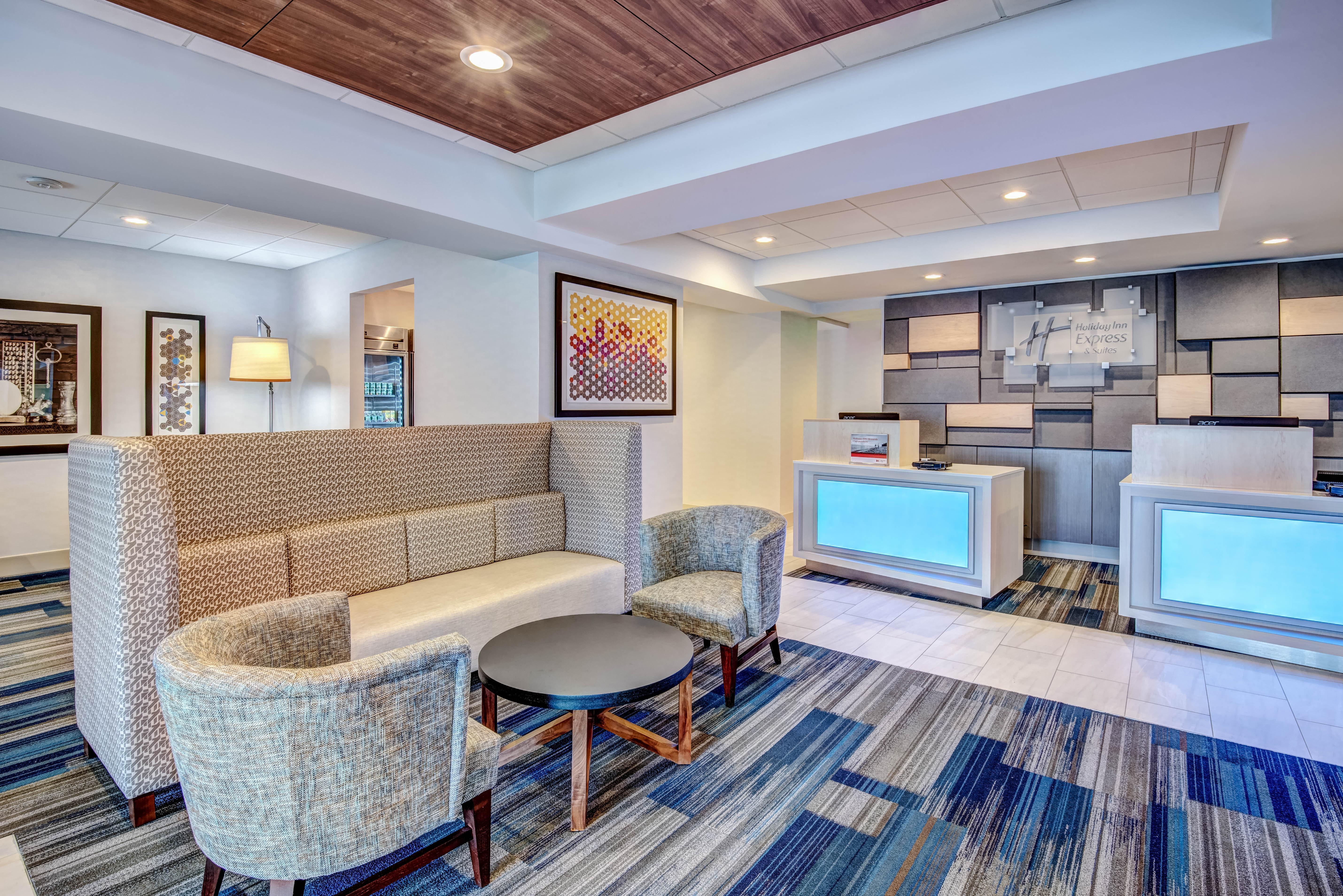 Holiday Inn Express Woodbridge By Ihg Avenel Buitenkant foto